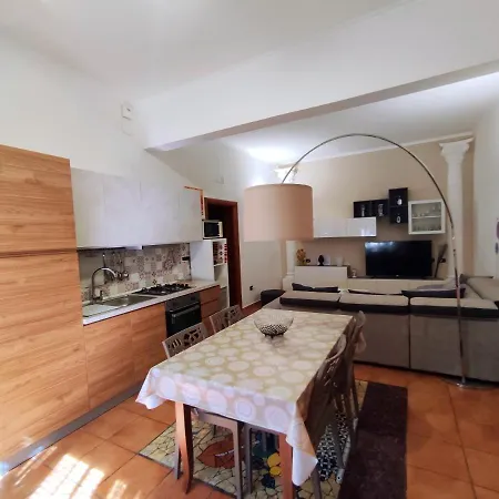 Casa Clemente بيت للعطل