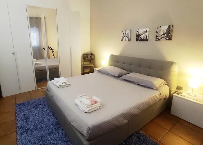 Casa Clemente Сава